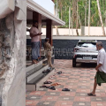 പേരാമ്പ്ര കായണ്ണയില്‍ ഗ്രാമപഞ്ചായത്തംഗത്തിന്റെ വീടിന് നേരെ സ്‌ഫോടക വസ്തു എറിഞ്ഞു