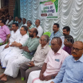 #MuSLIm leegu |വില വര്‍ദ്ധനവ്; അത്താണിയില്‍  മുസ്‌ലിം ലീഗ് പ്രതിഷേധം സംഘടിപ്പിച്ചു