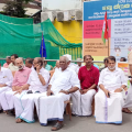 കേരളത്തിലെ ആരോഗ്യ രംഗം വെന്റിലേറ്ററിലാണെന്ന് കെ പി സി സി ജനറൽ സെക്രട്ടറി അഡ്വ: പി.എം. നിയാസ് തലശേരി ജനറൽ ആശുപത്രിക്ക് മുന്നിൽ പ്രതിഷേധ ധർണ.