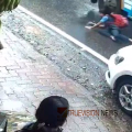 കണ്ണില്ലാത്ത ക്രൂരത; സ്വകാര്യ ബസിൽ നിന്ന് വിദ്യാർത്ഥിനി പുറത്തേക്ക് വീണു, തിരിഞ്ഞ് നോക്കാതെ ബസ് ജീവനക്കാർ