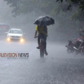 നാശം വിതച്ച് മഴ; കണ്ണൂരും, കോഴിക്കോടും, വയനാടും കനത്ത മഴ തുടരുന്നു, സംസ്ഥാനത്ത് വൻ നാശനഷ്ടം