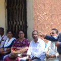 വിവിധ ആവശ്യങ്ങൾ ഉന്നയിച്ച് എൽ ഐ സി ഏജൻ്റ്സ് ഓർഗനൈസേഷൻ ഓഫ് ഇന്ത്യ സി.ഐ.ടി.യുവിൻ്റെ നേതൃത്വത്തിൽ ഏജൻ്റുമാർ തലശേരിയിൽ പ്രതിഷേധ ധർണ സംഘടിപ്പിച്ചു.