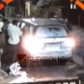 കോഴിക്കോട്   യുവാവിനെ തട്ടിക്കൊണ്ട് പോയ കേസ്;  പെണ്‍സുഹൃത്ത് കസ്റ്റഡിയില്‍