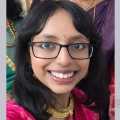 പാനൂർ സ്വദേശിനിയായ 19കാരി  ബാംഗ്ലൂരിൽ ഫ്ലാറ്റിലെ  പാരപ്പെറ്റിൽ   നിന്നും അബദ്ധത്തിൽ വീണു മരിച്ചു ; മരിച്ചത് വള്ളങ്ങാട്ടെ അൻവിതാ രാജേഷ്.