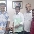 കോൺട്രാക്ട് കാര്യേജ് വ്യവസായം: അടിയന്തര നടപടി ആവശ്യപ്പെട്ട് സി.സി.ഒ.എ മുഖ്യമന്ത്രിക്ക് നിവേദനം നൽകി