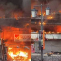 തളിപ്പറമ്പിലേത് വമ്പൻ തീപ്പിടുത്തം ; 10 കടകളിലേക്ക് തീപടര്‍ന്നു,  കൂടുതല്‍ ഫയര്‍ഫോഴ്സ് സംഘം സ്ഥലത്തേക്ക്