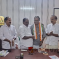 മന്ത്രി വീണാ ജോർജിനെ പരിഹസിച്ചതിന് നടപടി നേരിട്ട സിപിഎം നേതാവ് പി ജെ ജോൺസൺ കോൺഗ്രസിൽ