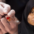 കുഞ്ഞിനെയും വെറുതെ വിടരുത്....! കലോത്സവം കണ്ട് മടങ്ങുന്ന അമ്മയുടെ തോളില്‍ ഉറങ്ങിക്കിടന്ന രണ്ടര വയസുകാരിയുടെ സ്വര്‍ണ വള മോഷ്ടിച്ചു; യുവതി അറസ്റ്റിൽ 