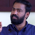 ബോംബെറിഞ്ഞത് ഇവരാണെന്ന്  ആരെങ്കിലും പറഞ്ഞോ? കണ്ണൂരിലെ സ്ഥാനാർത്ഥിയെ ന്യായീകരിച്ച്  വി.കെ സനോജ്
