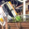 വാഹനമോടിക്കുന്നതിനിടെ ഡ്രൈവർക്ക് അപസ്മാരം; മാങ്കാംകുഴിയിൽ തടി കയറ്റിവന്ന ലോറി അപകടത്തിൽപ്പെട്ടു