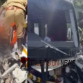 ശബരിമല തീർഥാടകർ സഞ്ചരിച്ചിരുന്ന കാറും മിനിവാനും കൂട്ടിയിടിച്ചു; രണ്ടുമരണം, ആറുപേർക്ക് പരിക്ക്