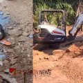 കണ്ണൂർ പാനൂരിൽ സ്ഫോടക വസ്തു പൊട്ടിത്തെറിച്ചു; മണ്ണ് മാറ്റുന്നതിനിടെ യന്ത്രക്കൈ സ്ഫോടക വസ്തുവിൽ തട്ടി, ഡ്രൈവർക്ക് പരിക്ക്