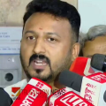 'ഗണേഷ് കുമാറിനെ പൊലീസ് എപ്പോൾ അറസ്റ്റ് ചെയ്യും? ഉമ്മൻ ചാണ്ടിയോട് കാണിച്ച നീതികേടിനുള്ള കൂലി'  - രാഹുൽ മാങ്കൂട്ടത്തിൽ
