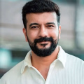 രാഷ്ട്രീയത്തിലേക്ക് സിനിമയെ വലിച്ചിഴയ്ക്കില്ല; പിഷാരടിയുടെ ഉറച്ച തീരുമാനം പാലക്കാട്ട് ചർച്ചയാകുന്നു