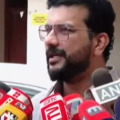 'വലിയ പ്രതീക്ഷയിലാണ്, യുഡിഎഫ് അനുകൂല കാറ്റാണ് എല്ലായിടത്തും'; വോട്ട് രേഖപ്പെടുത്തി രമേഷ് പിഷാരടി