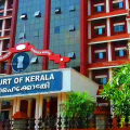 പോളിംഗ് ഉദ്യോഗസ്ഥര്ക്ക് വോട്ട് ചെയ്യാനുള്ള അവസരം ആര് നല്കും ? തെരഞ്ഞെടുപ്പ് കമ്മീഷനെതിരെ രൂക്ഷവിമർശനവുമായി ഹൈക്കോടതി