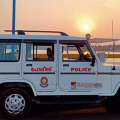 നരിക്കൂട്ടംച്ചാലിൽ പിക്കപ്പ് വാൻ ബസ്സിലും ഓട്ടോയിലും ഇടിച്ച് ഓട്ടോറിക്ഷാ ഡ്രൈവർക്ക് പരിക്കേറ്റ സംഭവം;ഡ്രൈവർക്കെതിരെ പോലീസ് കേസെടുത്തു