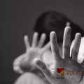 കോഴിക്കോട് അംഗനവാടിയിലെത്തി ജീവനക്കാരിയെ കയറിപ്പിടിച്ച് സിപിഎം നേതാവ്, ലൈംഗികാതിക്രമ പരാതിയിൽ പഞ്ചായത്തംഗത്തെ പാർട്ടിയിൽ നിന്നും പുറത്താക്കി