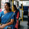 സന്തോഷായില്ലേ....! സ്ത്രീകളുടെ സൗജന്യ ബസ് യാത്രയ്ക്ക് തുടക്കമായി; വാഗ്ദാനം പാലിച്ച് ബം​ഗാൾ സര്‍ക്കാര്‍