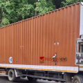 അങ്ങോട്ടേക്ക് പോകേണ്ട, കുടുങ്ങിപ്പോകും ....: താമരശ്ശേരി ചുരത്തിൽ കണ്ടെയ്നർ ലോറി കുടുങ്ങി; ഗതാഗതം തടസ്സപ്പെട്ടു