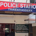 'മദ്യപിച്ച് ആടി ആടി ക്ലാസില്‍ വരും, ആംഗ്യ ഭാഷയില്‍ മദ്യത്തെ കുറിച്ച് സംസാരിക്കും, സ്‌കൂളിന്റെ ബാത്‌റൂമില്‍ വച്ചും മദ്യപിക്കാറുണ്ട്; പുറത്ത് പറയരുതെന്ന് ഭീഷണിപ്പെടുത്തിയാതായി സഹപാഠി