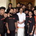 'ചൂസ് പാഷൻ, നോട്ട് പോയ്‌സൺ'; നാദാപുരത്തെ 'ദി കേരള വോയേജ്' ലഹരിവിരുദ്ധ യാത്രക്ക് മുഖ്യമന്ത്രിയുടെ അഭിനന്ദനം