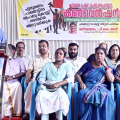 ജീവൻ പണയംവെച്ച് ഹൈവേ ക്രോസിംഗ്; വടകര പാലയാട്ട് നടയിൽ അണ്ടർപാസ് ആവശ്യപ്പെട്ട് ജനകീയ പ്രക്ഷോഭം 