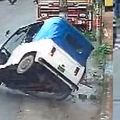 രാവിലെ സ്കൂളിലേക്ക് പോകവേ അപകടം ; ഓട്ടോ മറിഞ്ഞ് 7 കുട്ടികൾക്ക് പരിക്ക്
