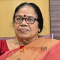 ഭർത്താവ് മരിച്ചിട്ട് 10 മാസം തികയും മുൻപ് ഹീനമായ അപവാദപ്രചാരണം; മുഖ്യമന്ത്രിക്കും ആഭ്യന്തര മന്ത്രിക്കും പരാതി നൽകി പി.കെ ശ്രീമതി
