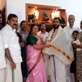 ജീവന്‍ പണയം വെച്ച് 100 പേരെ രക്ഷിച്ചു:കെഎസ്ആര്‍ടിസി ഡ്രൈവര്‍ സുധീഷിന് നാടിന്റെ ആദരവ്