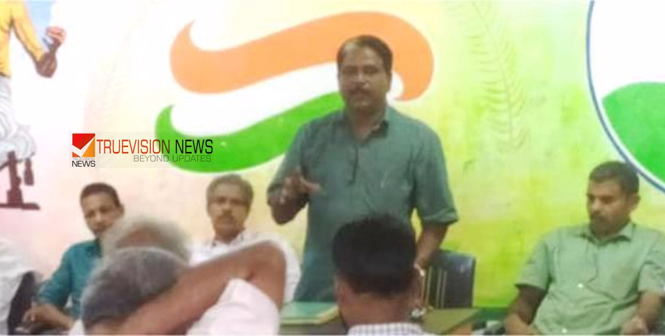 സാമൂഹിക പെന്ഷന് നിബന്ധനകള് ഒഴിവാക്കണം; കര്ഷക തൊഴിലാളി പെന്ഷന് കുടിശ്ശിക നല്കണമെന്ന് ഡി.കെ.ടി.എഫ്