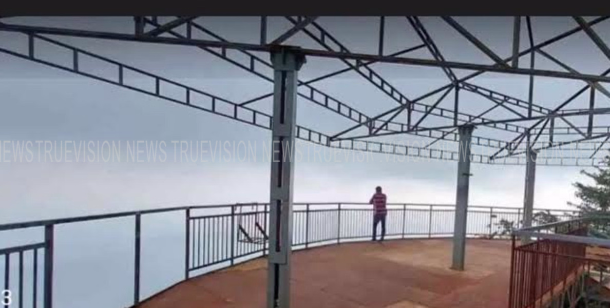 കാറ്റുള്ള മല ടൂറിസം കേന്ദ്രത്തില്‍ വാച്ച് ടവര്‍ നിര്‍മാണം പുരോഗമിക്കുന്നു 