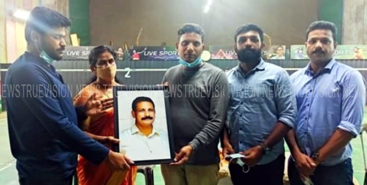 കൂരാച്ചുണ്ടിലെ സാമൂഹ്യ, സാംസ്‌കാരിക രംഗത്തെ നിറ സാന്നിധ്യമായിരുന്ന കെ.ജെ തോമസിന്റെ ഛായാചിത്രം അനാഛാദനം ചെയ്തു
