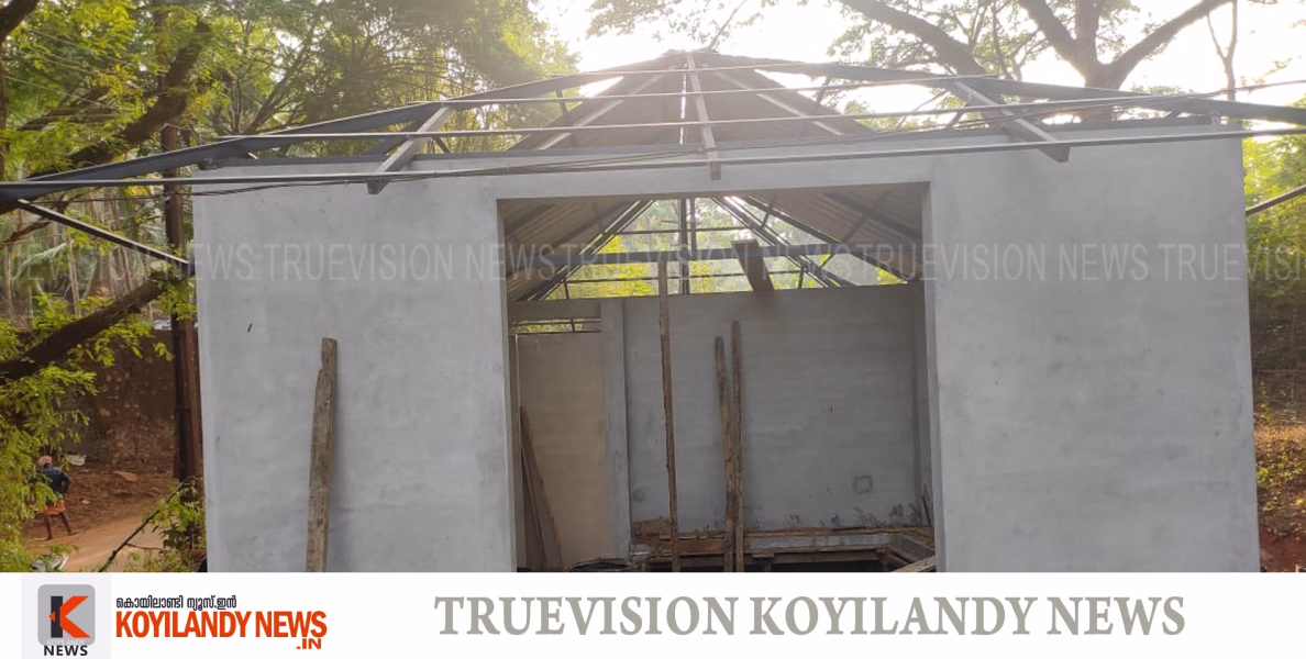 അരിക്കുളം എംസിഎഫ് കെട്ടിട നിര്‍മ്മാണം നിര്‍ത്തിവെക്കണമെന്ന് ഓം ബുഡ്‌സുമാന്‍ 