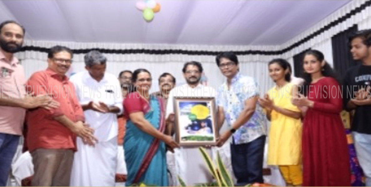 വിജയ പൊലിമ; പാലേറയില്‍ വിവിധ മേഖലയില്‍ വിജയം കൈവരിച്ചവര്‍ക്ക് അനുമോദനം സംഘടിപ്പിച്ചു