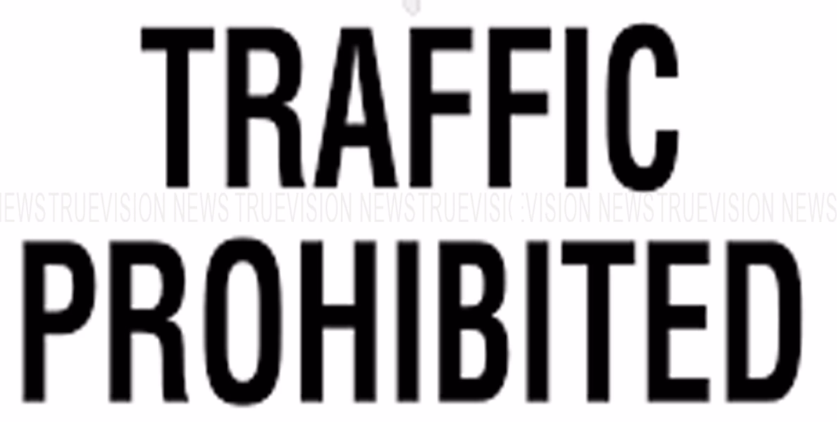 # Traffic l ഗതാഗതം നിരോധിച്ചു
