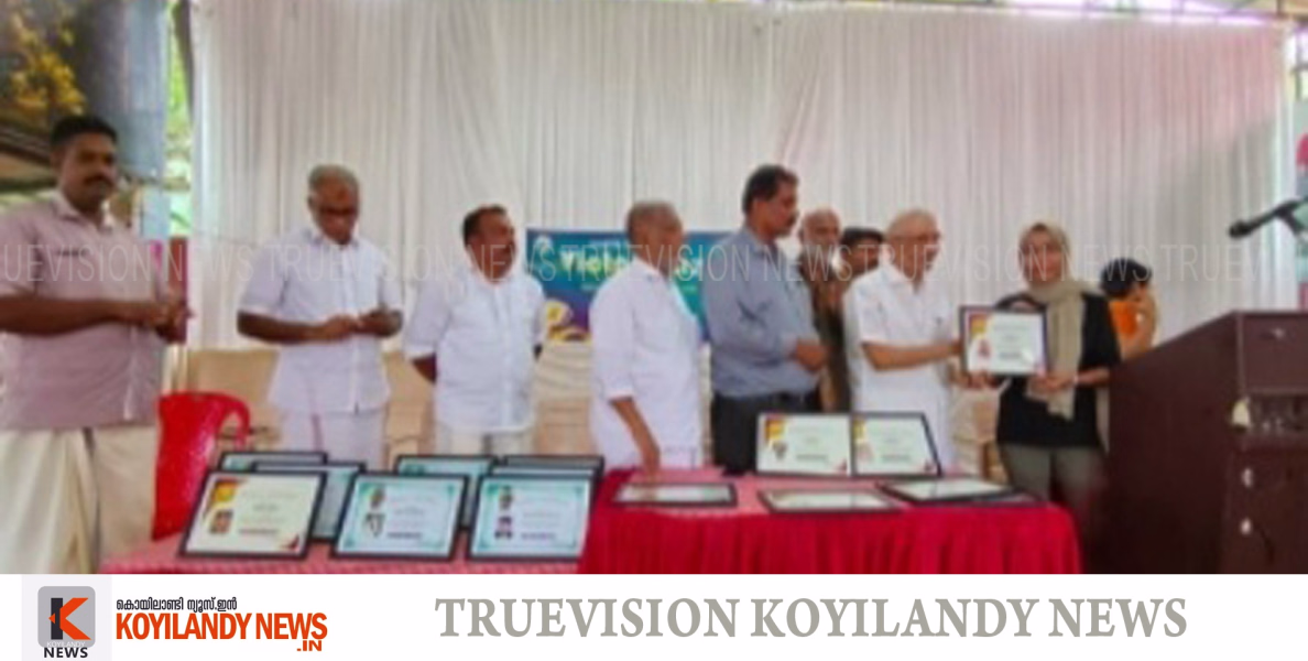 #kappad | എസ്എസ്എല്‍സി, പ്ലസ്ടു ഉന്നതവിജയികള്‍ക്ക് അനുമോദനവുമായി ഐനുല്‍ ഹുദാ യതീംഖാന മാനേജ്‌മെന്റ് കമ്മിറ്റി