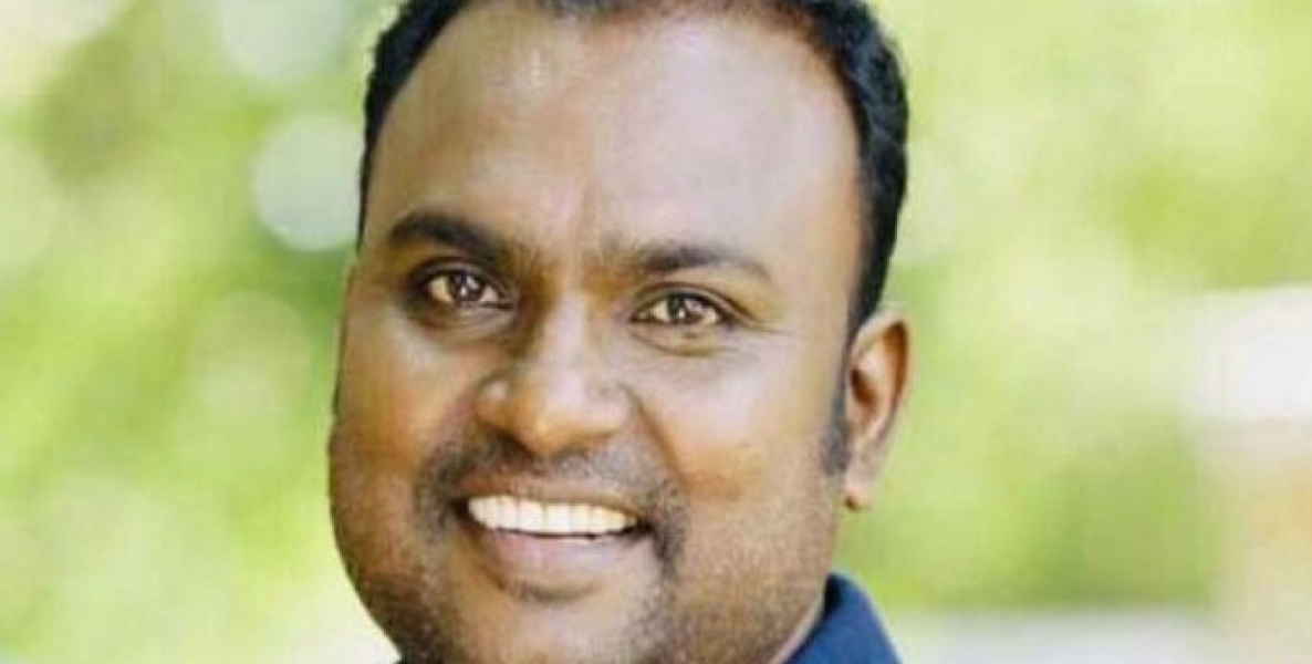 സിനിമാതാരം ബിജുക്കുട്ടന് വാഹനാപകടത്തിൽ പരിക്ക് ; കാർ ലോറിയിൽ ഇടിച്ചു കയറി