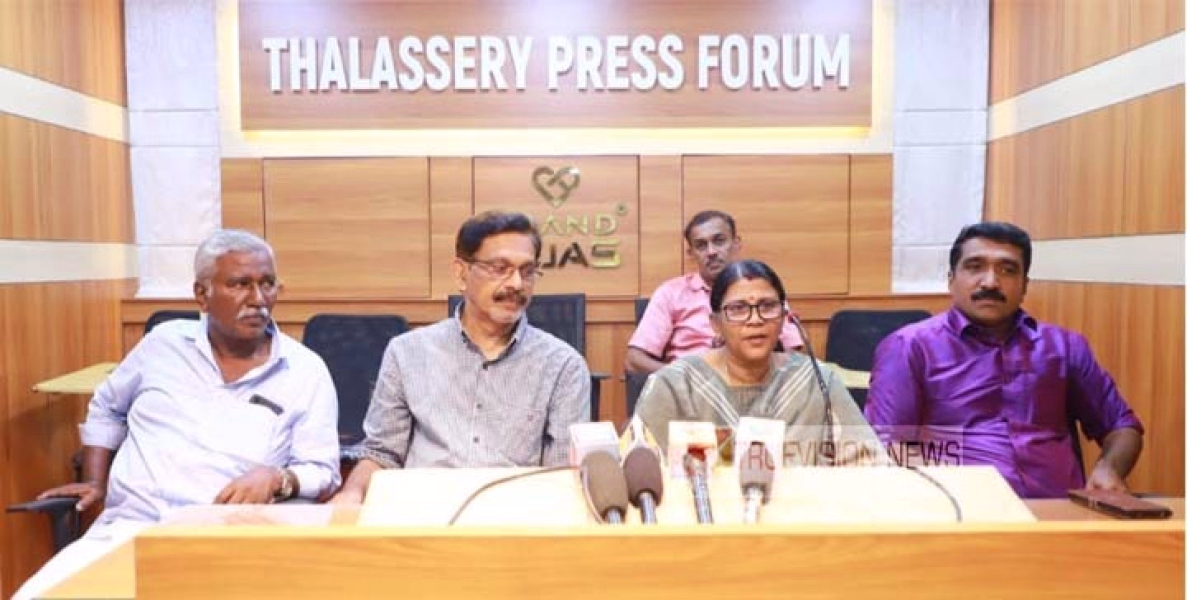 കതിരൂർ പുല്യോട് ഗവ.എൽ.പി. സ്കൂളും ഹൈടെക്ക്  ; പ്ലാൻ ഫണ്ടിൽ പണിത കെട്ടിടത്തിന്റെ മൂന്നാം നിലയും സ്റ്റേജ്, ഓഡിറ്റോറിയവും ഉദ്ഘാടനം  ചൊവ്വാഴ്ച