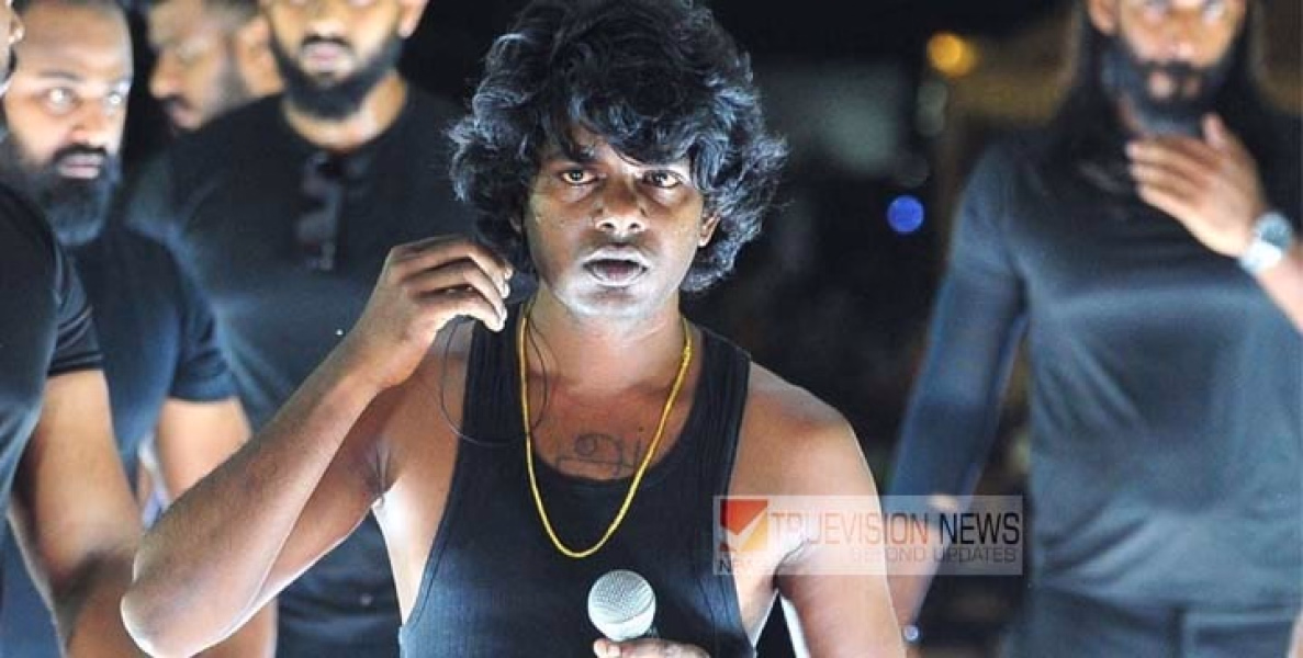റാപ്പര്‍ വേടനെതിരെ ലൈംഗികാതിക്രമ പരാതികളേറുന്നു ;  മുഖ്യമന്ത്രിക്ക് മുന്നിൽ  പരാതിയുമായി   രണ്ട് യുവതികൾ