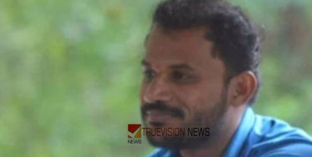 ഓട്ടോറിക്ഷ അപകടത്തിൽപ്പെട്ട് വിദ്യാർഥികൾക്ക് പരിക്കേറ്റു; പിന്നാലെ ആളൊഴിഞ്ഞ പ്രദേശത്തെത്തി ആസിഡ് കുടിച്ച ഡ്രൈവർ മരിച്ചു