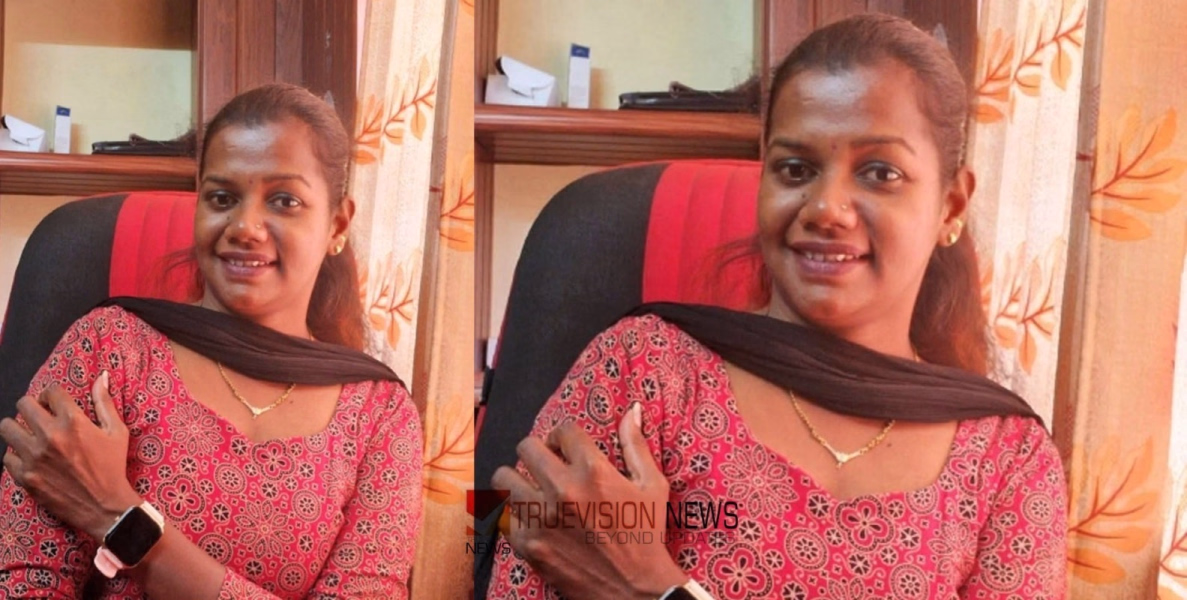 കുമ്പളയില്‍ അഭിഭാഷകയെ ജീവനൊടുക്കിയ നിലയില്‍ കണ്ടെത്തിയ സംഭവം; സമഗ്രാന്വേഷണം വേണമെന്ന് സിപിഐഎം
