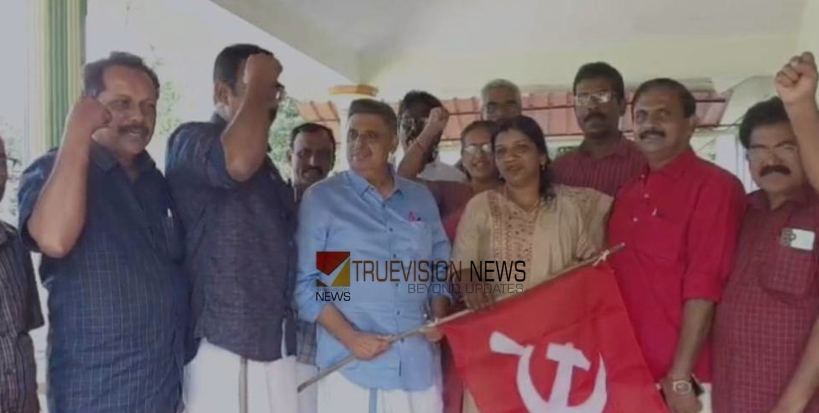 യുഡിഎഫ് കൗണ്‍സിലര്‍ അനു വസന്തന്‍ സിപിഐഎമ്മില്‍ ചേര്‍ന്നു