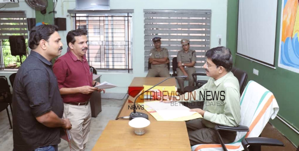 വിവരാവകാശ നിയമത്തിൽ ഒഴികഴിവുകൾക്ക് ഇടമില്ലെന്ന് വിവരാവകാശ കമീഷണർ