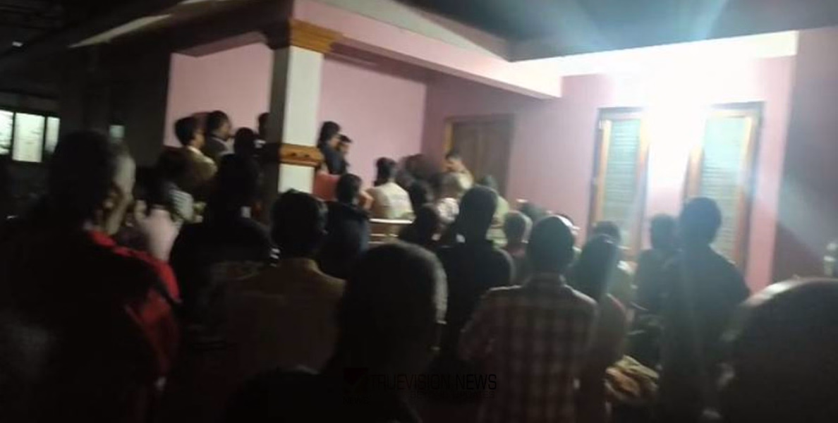 നാടിനെ നടുക്കി കൂട്ടമരണം; പയ്യന്നൂരിൽ ഒരു കുടുംബത്തിലെ നാലുപേരെ മരിച്ച നിലയിൽ കണ്ടെത്തിയ സംഭവം, കൂടുതൽ വിവരങ്ങൾ പുറത്ത്