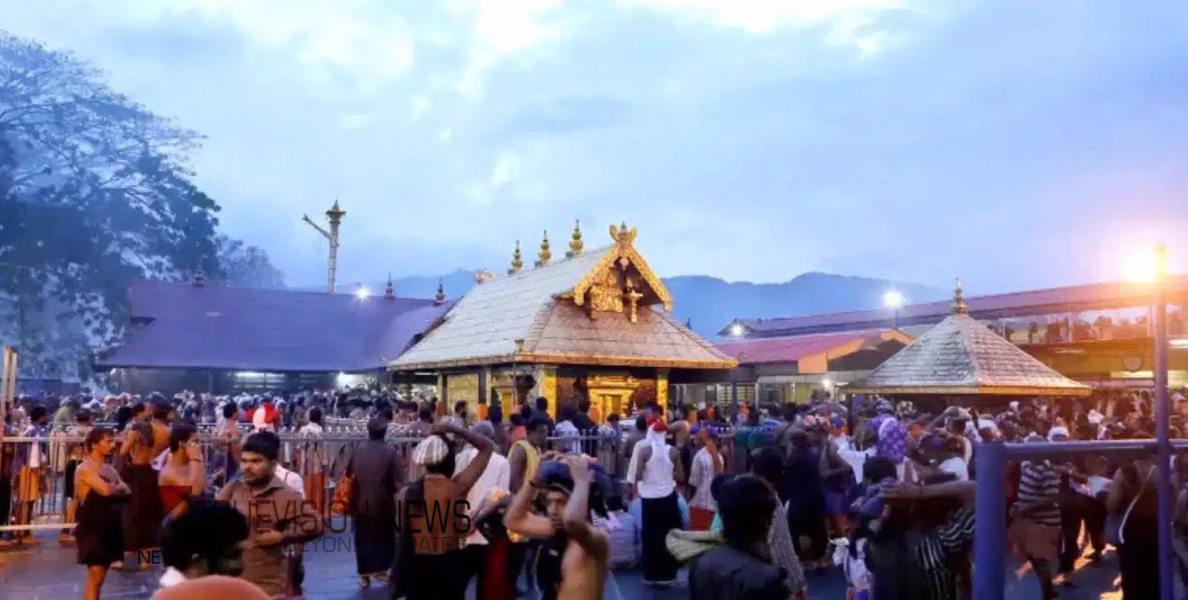 വ്രതശുദ്ധിയുടെ 41 നാളുകൾ, സന്നിധാനത്ത് മണ്ഡലപൂജ പൂർത്തിയായി; മകരവിളക്ക് മഹോത്സവങ്ങൾക്കായി 30ന് നട തുറക്കും