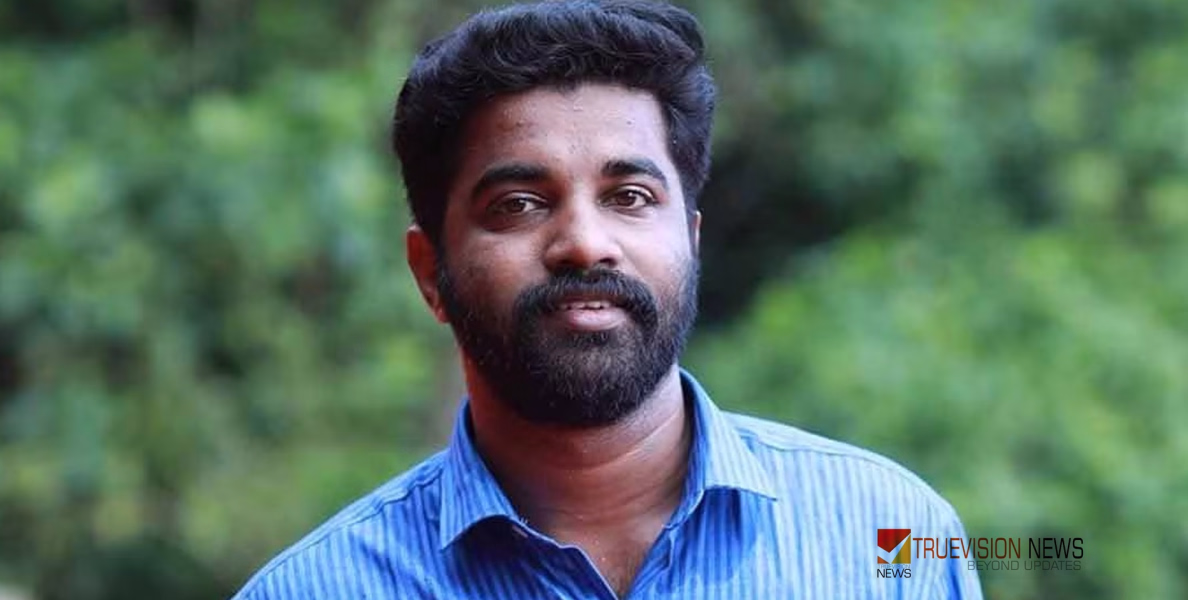 'പാതി അഭ്യാസവുമായി പാതിരാത്രി ഇറങ്ങിയാൽ മുഴുവൻ അഭ്യാസവും ഞങ്ങൾ പഠിപ്പിക്കും’; മുസ്ലിം ലീഗിനെതിരെ പി.എം ആര്‍ഷോ