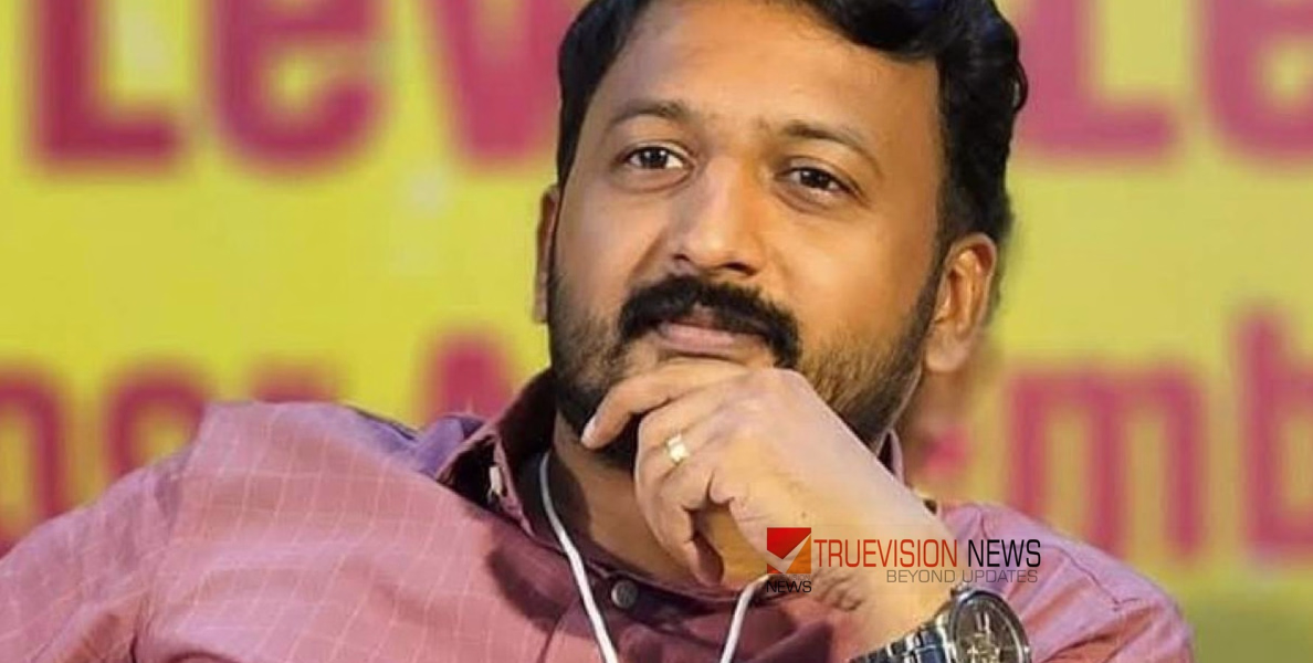 ലാപ്‌ടോപ്പ് എവിടെ?; രാഹുല്‍ മാങ്കൂട്ടത്തിലിന്റെ വീട്ടില്‍ പരിശോധന നടത്തി എസ്‌ഐടി