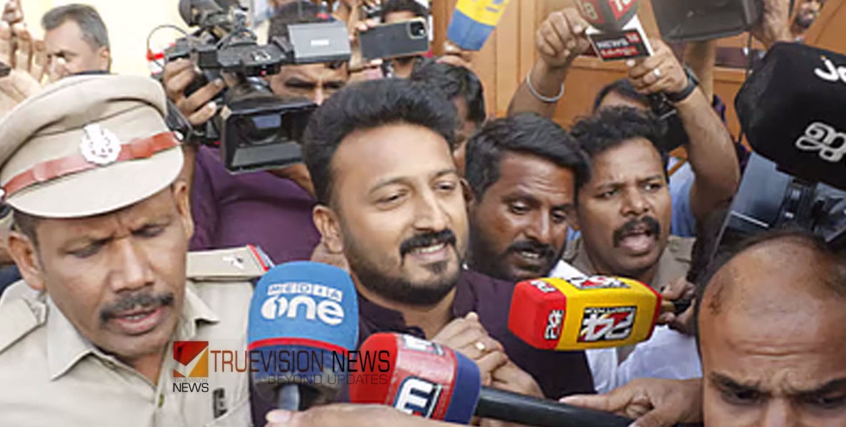 ഉടനടി മോചനമില്ല; രാഹുൽ മാങ്കൂട്ടത്തിലിൻ്റെ മൂന്നാം ബലാത്സംഗക്കേസിൽ ജാമ്യാപേക്ഷ പരിഗണിക്കുന്നത് 22-ലേക്ക് മാറ്റി