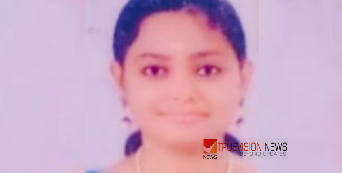 മകളോടൊപ്പം സഞ്ചരിക്കവെ സ്കൂട്ടറിൽ നിയന്ത്രണം വിട്ടെത്തിയ ബുള്ളറ്റ് ഇടിച്ചു, യുവതിക്ക് ദാരുണാന്ത്യം